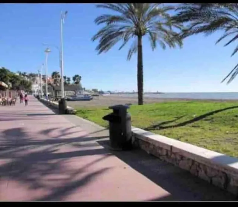 מאלגה Estudio 4 En Playa Del Palo דירה